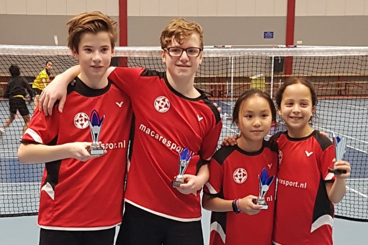 Zijderveld badminton kampioen